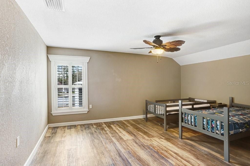 Image 40 of property listing at 14224 LORRAINE COURT, Dade City, FL 33525