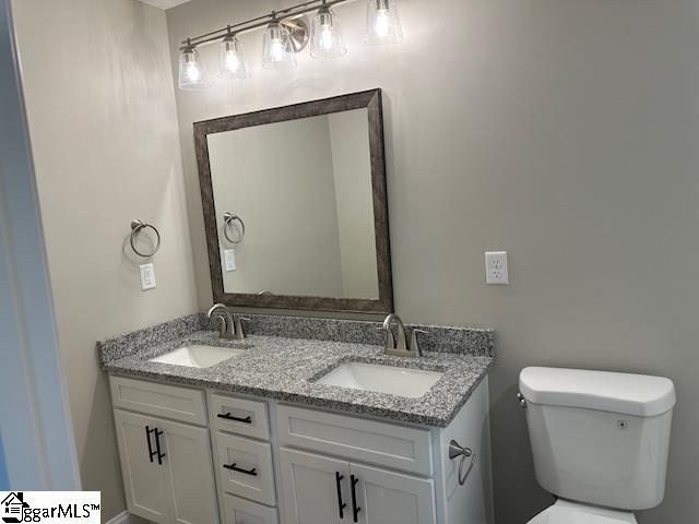 210 E Greenwood Street, Landrum, SC 29356