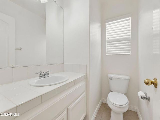 3865 Angeline Street, Newbury Park, CA 91320