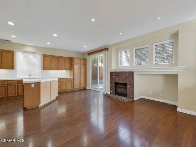 3865 Angeline Street, Newbury Park, CA 91320