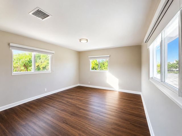 1155 Washington Street, Hollywood, FL 33019
