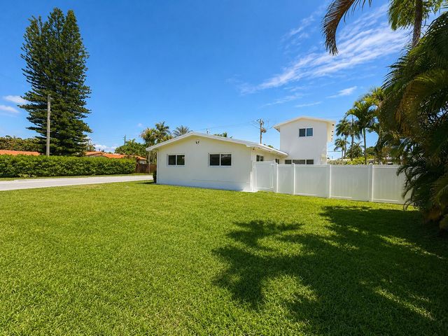 1155 Washington Street, Hollywood, FL 33019