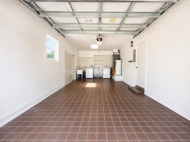 1155 Washington Street, Hollywood, FL 33019