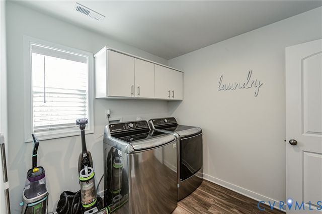 9013 Lavenham Pl, Midlothian, VA 23112