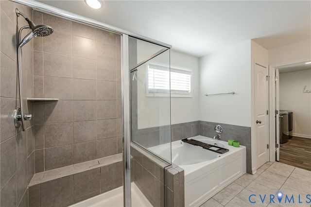 9013 Lavenham Pl, Midlothian, VA 23112