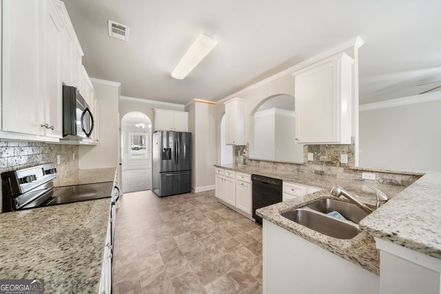 200 Sanctuary Drive, Lawrenceville, GA 30046