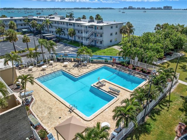 3114 59TH STREET S 302, Gulfport, FL 33707