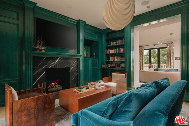 1475 E Mountain Drive, Santa Barbara, CA 93108