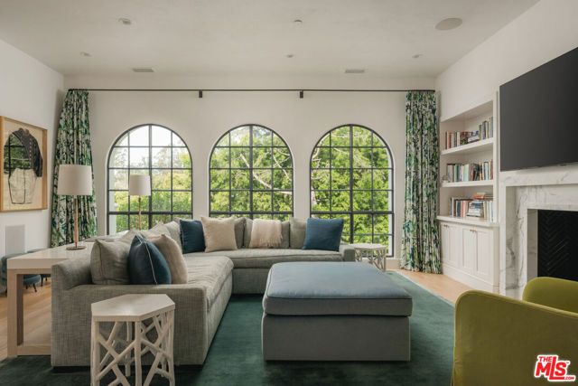 1475 E Mountain Drive, Santa Barbara, CA 93108