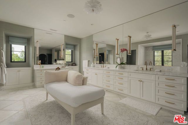 1475 E Mountain Drive, Santa Barbara, CA 93108