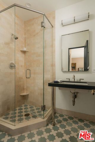 1475 E Mountain Drive, Santa Barbara, CA 93108