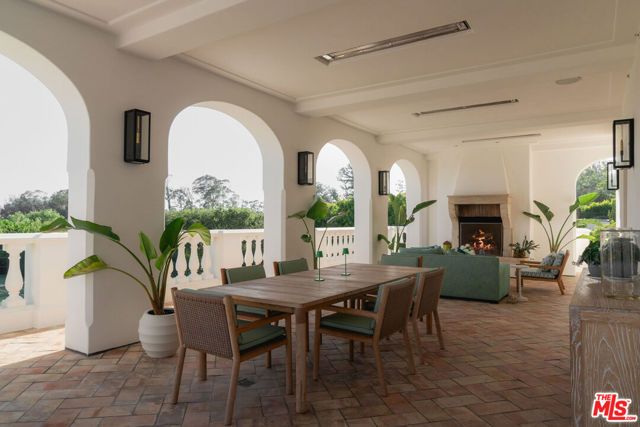 1475 E Mountain Drive, Santa Barbara, CA 93108