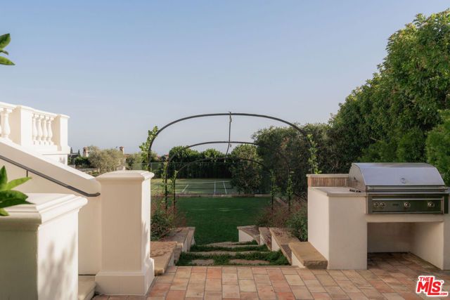1475 E Mountain Drive, Santa Barbara, CA 93108