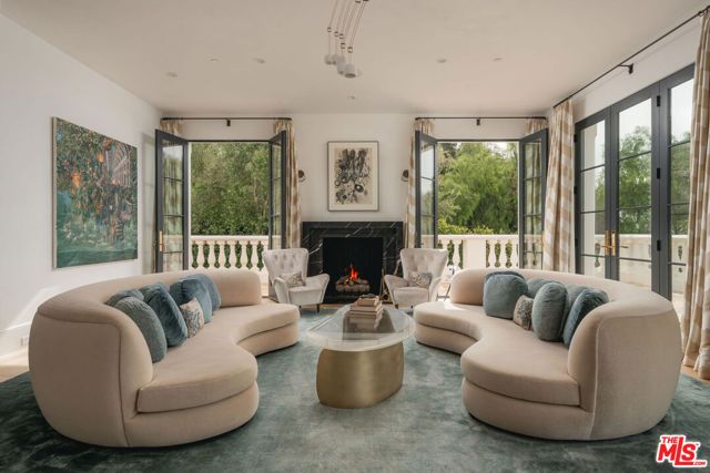 1475 E Mountain Drive, Santa Barbara, CA 93108