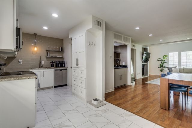 7618 Pebblestone Drive, Dallas, TX 75230