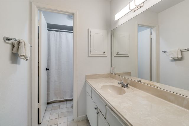 7618 Pebblestone Drive, Dallas, TX 75230