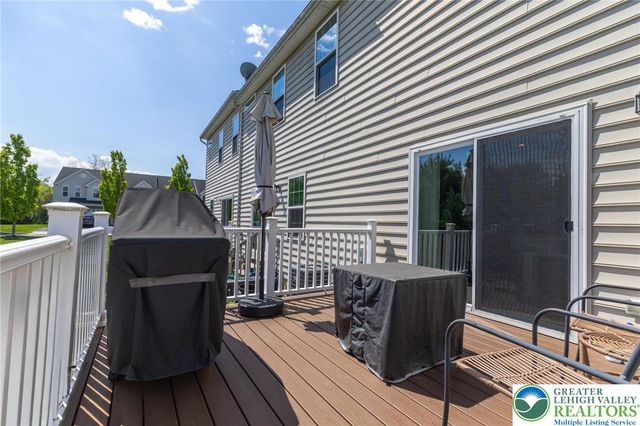 1155 Westminster Drive, Upper Macungie Twp, PA 18031