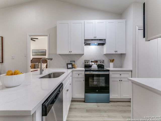 13910 Crested Creek, San Antonio, TX 78217