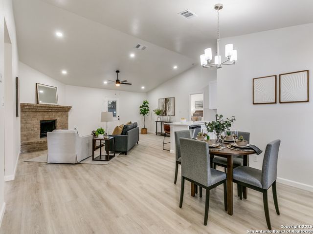 13910 Crested Creek, San Antonio, TX 78217