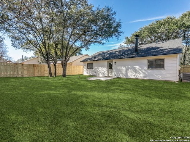 13910 Crested Creek, San Antonio, TX 78217