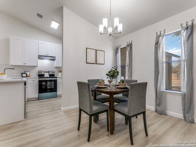 13910 Crested Creek, San Antonio, TX 78217