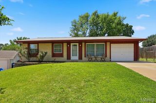 12428 Bernie Lane, Maryland Heights, MO 63043