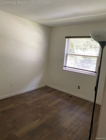 9523 Waite Drive, Tyrone Township, MI 48430