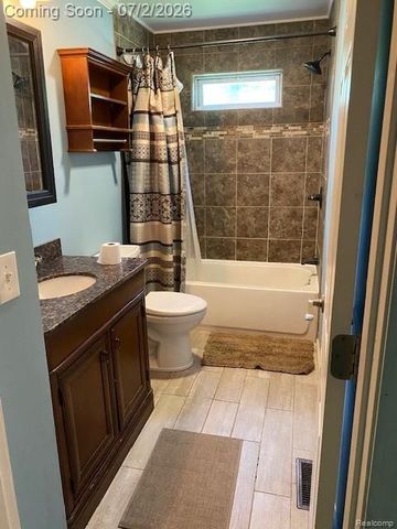 9523 Waite Drive, Tyrone Township, MI 48430
