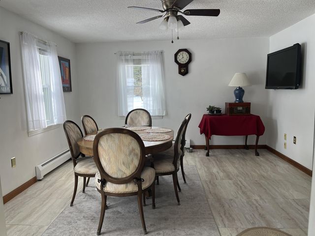 5 Cross Road, Hebron, NH 03241