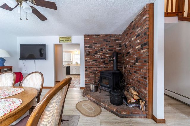 5 Cross Road, Hebron, NH 03241