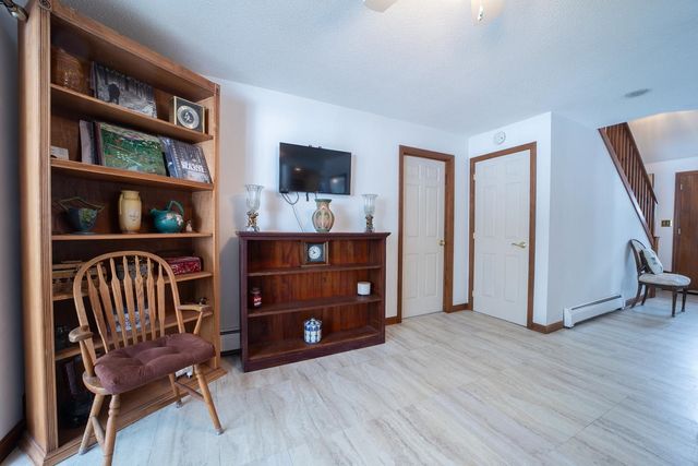 5 Cross Road, Hebron, NH 03241