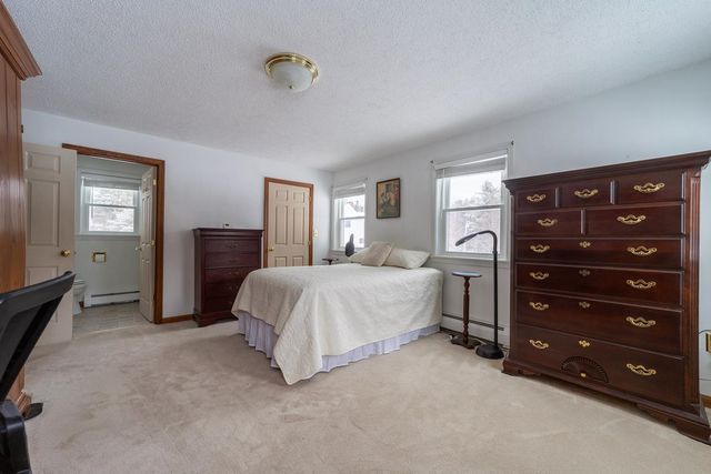 5 Cross Road, Hebron, NH 03241