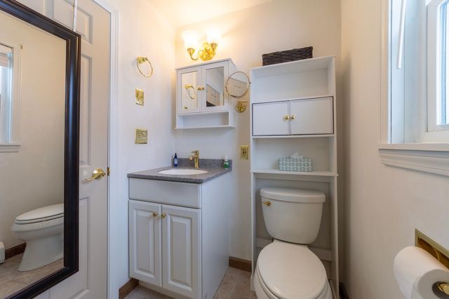 5 Cross Road, Hebron, NH 03241