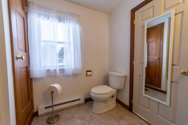 5 Cross Road, Hebron, NH 03241