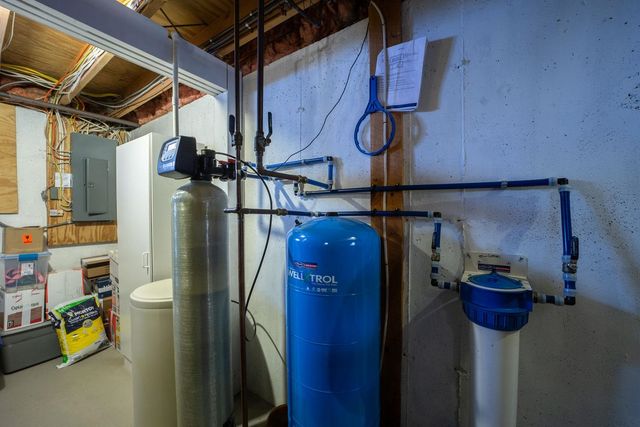 5 Cross Road, Hebron, NH 03241