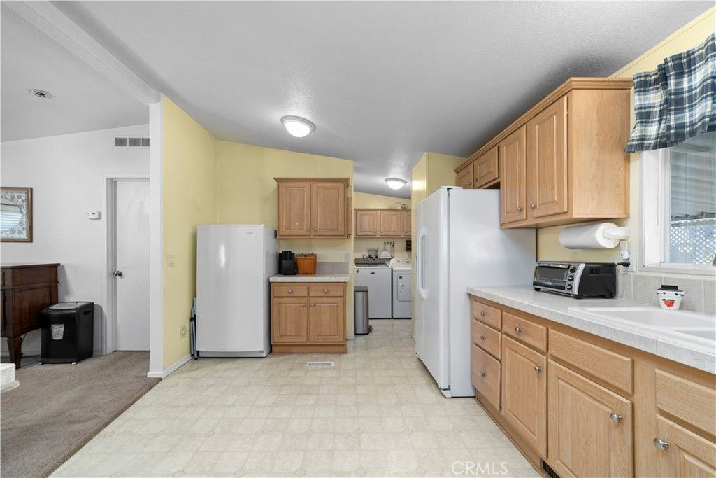 Image 13 of property listing at 1630 W Covina Boulevard 62, San Dimas, CA 91773
