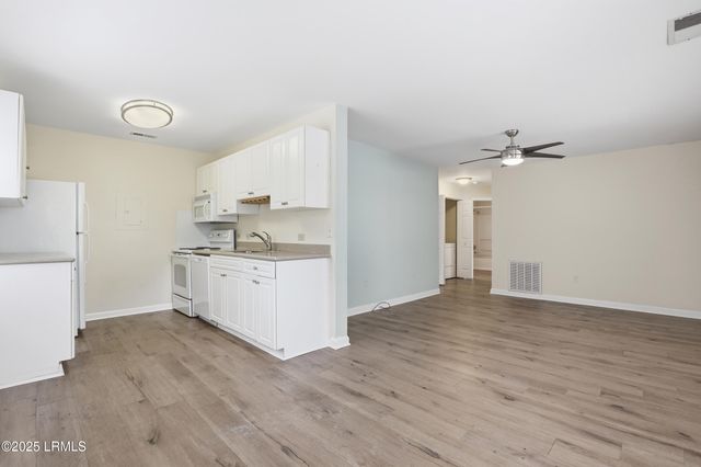 28 Old South Ct Apt A, Bluffton, SC 29910