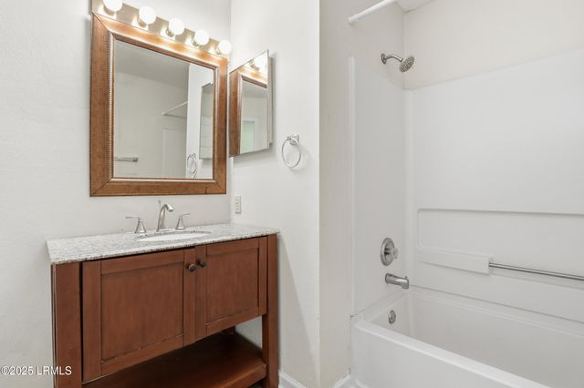 28 Old South Ct Apt A, Bluffton, SC 29910