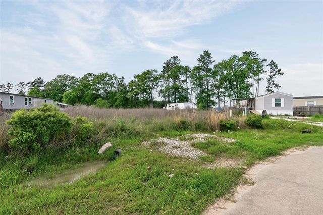 43 Rd 5267, Cleveland, TX 77327