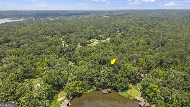 7598 Lakewood Drive, Macon, GA 31220