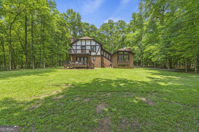 7598 Lakewood Drive, Macon, GA 31220