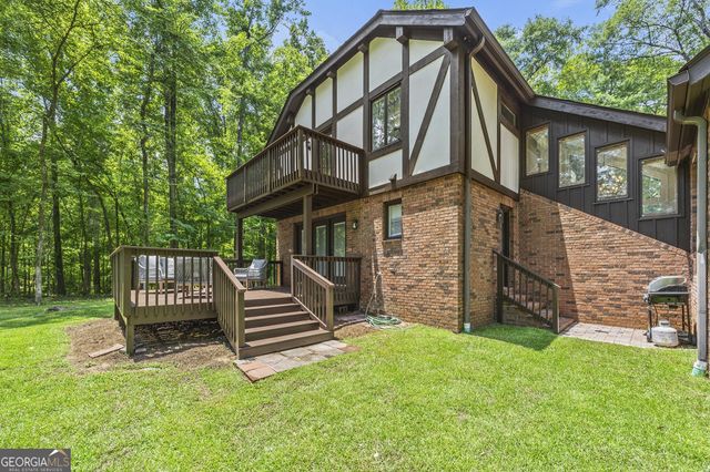 7598 Lakewood Drive, Macon, GA 31220