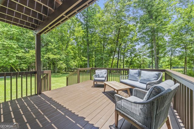 7598 Lakewood Drive, Macon, GA 31220