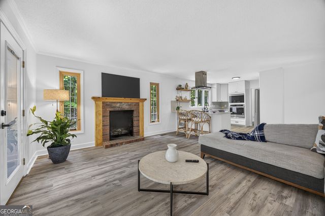 7598 Lakewood Drive, Macon, GA 31220