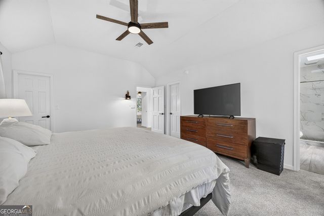 7598 Lakewood Drive, Macon, GA 31220