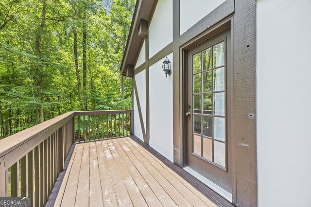 7598 Lakewood Drive, Macon, GA 31220