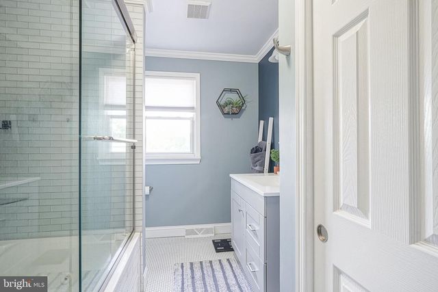1024 OXMEAD, Eastampton, NJ 08060