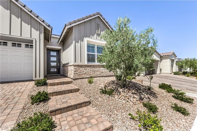 10220 MEANDERING DELL Avenue, Las Vegas, NV 89166
