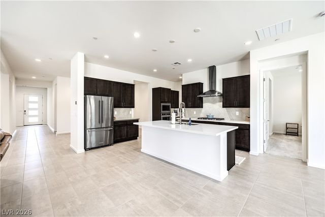 10220 MEANDERING DELL Avenue, Las Vegas, NV 89166
