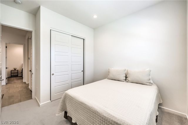 10220 MEANDERING DELL Avenue, Las Vegas, NV 89166